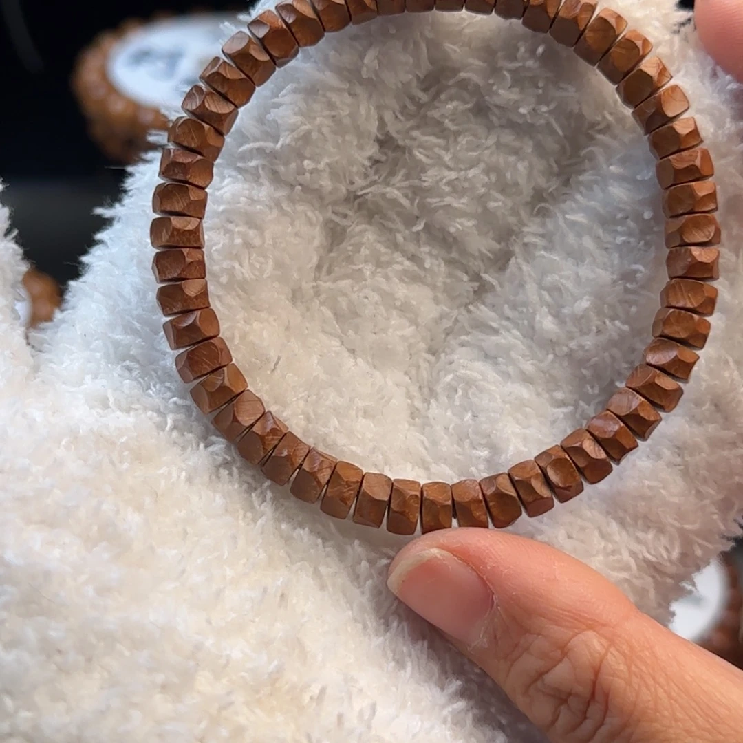 假***脱桃核吊坠核壁无相