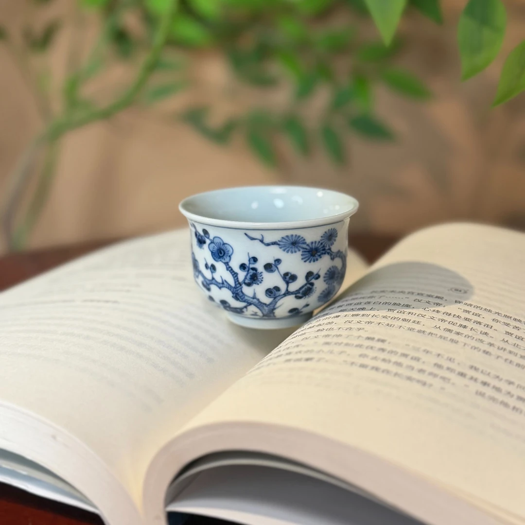 B024【蜕观堂】景德镇手工手绘陶瓷青花松竹梅凯恩杯 60ml