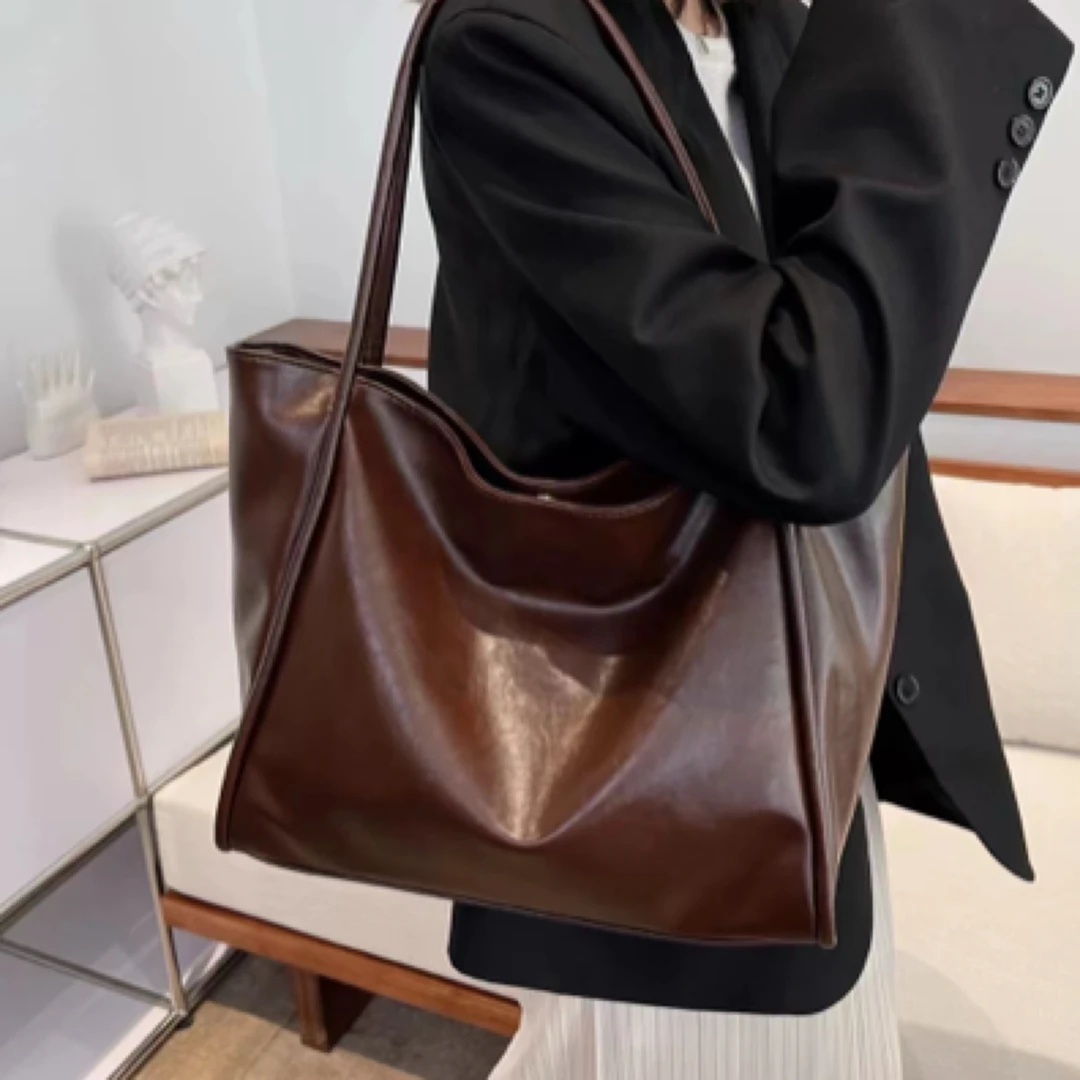 2号链接托特包单肩包植鞣头层牛皮女包腋下潮流刺绣新中式