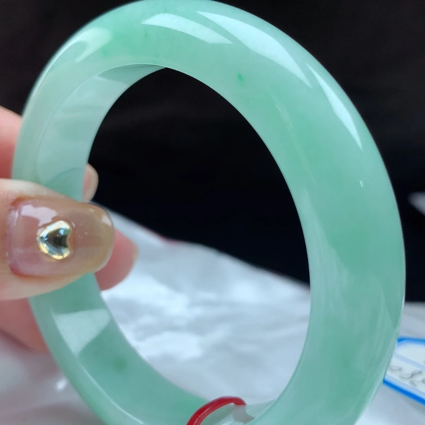 【闪购商品】翡翠手镯未镶嵌12103，