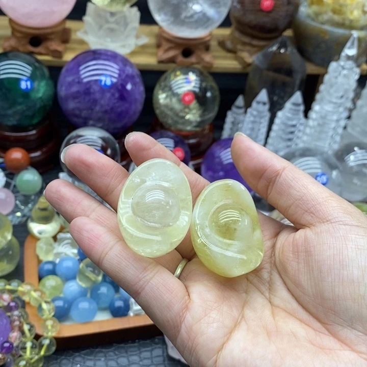 天***座石材天然黄水晶元宝