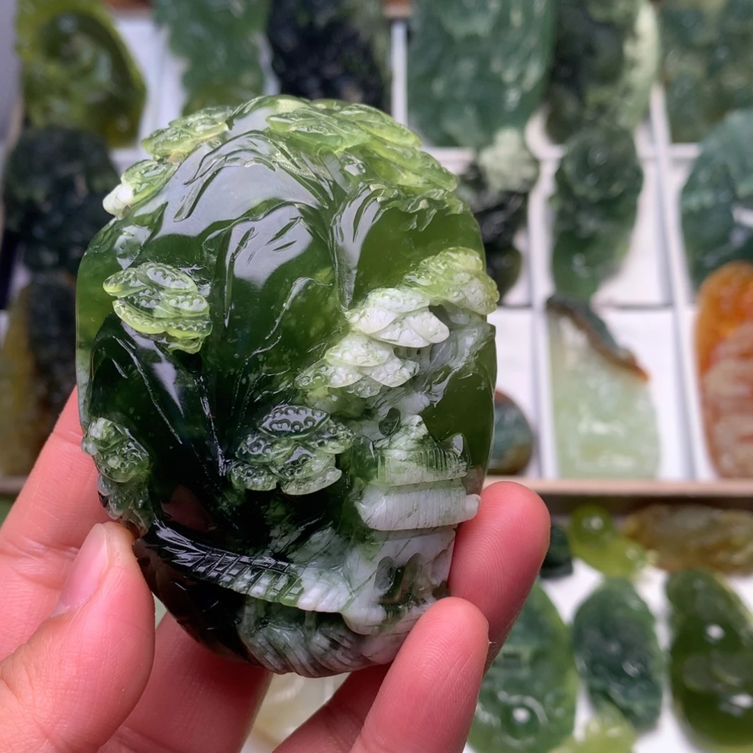 蛇纹石玉未镶嵌手把件山水