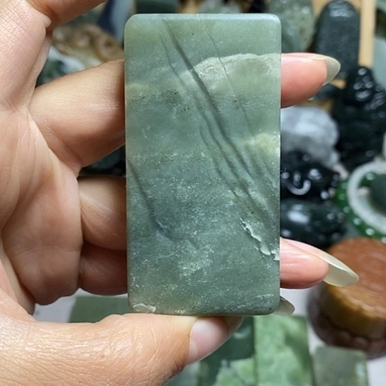 未镶嵌和田玉（糖玉）珠宝半成品