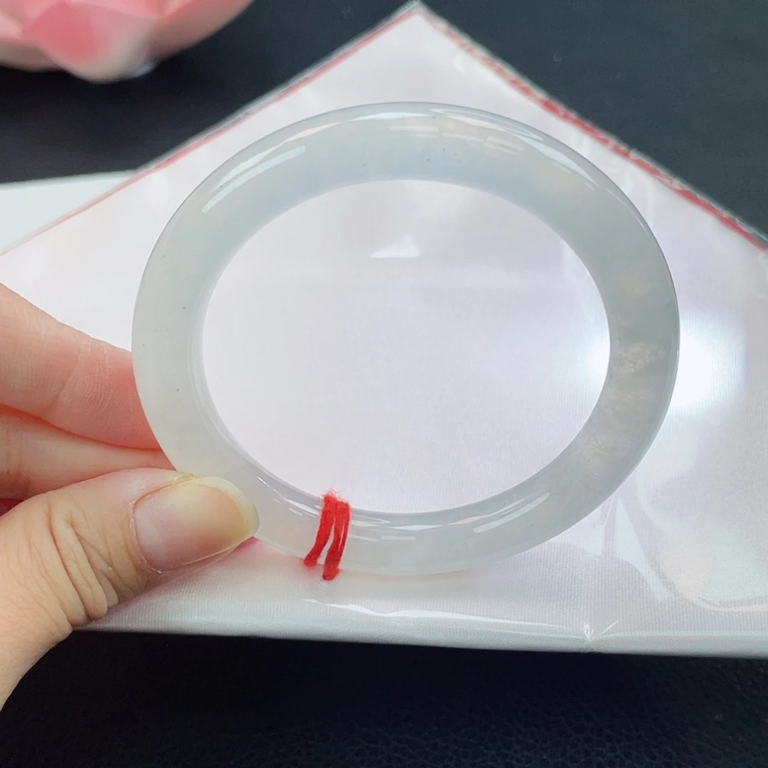 翡翠未镶嵌手镯炸光白月光