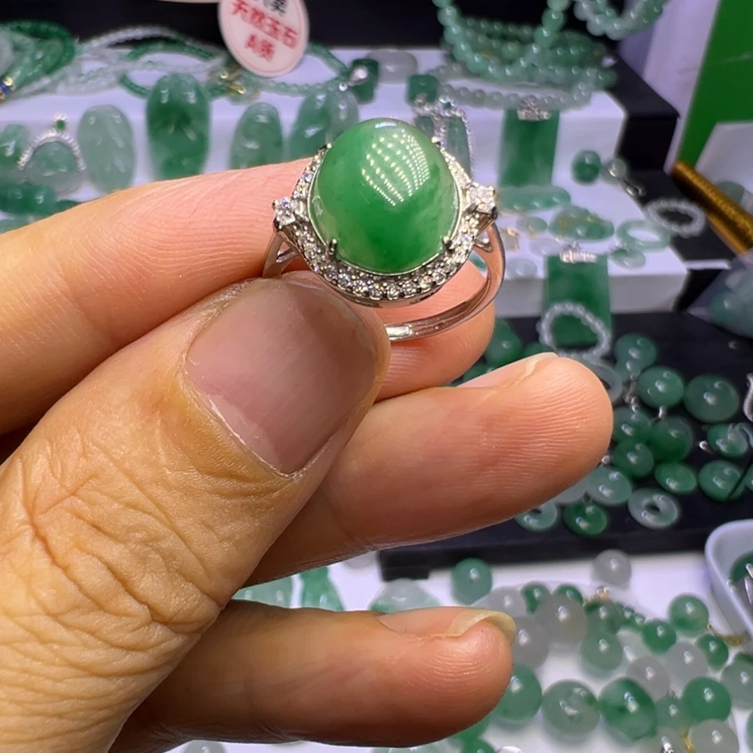 火***辣石英岩玉非洲翠未镶嵌