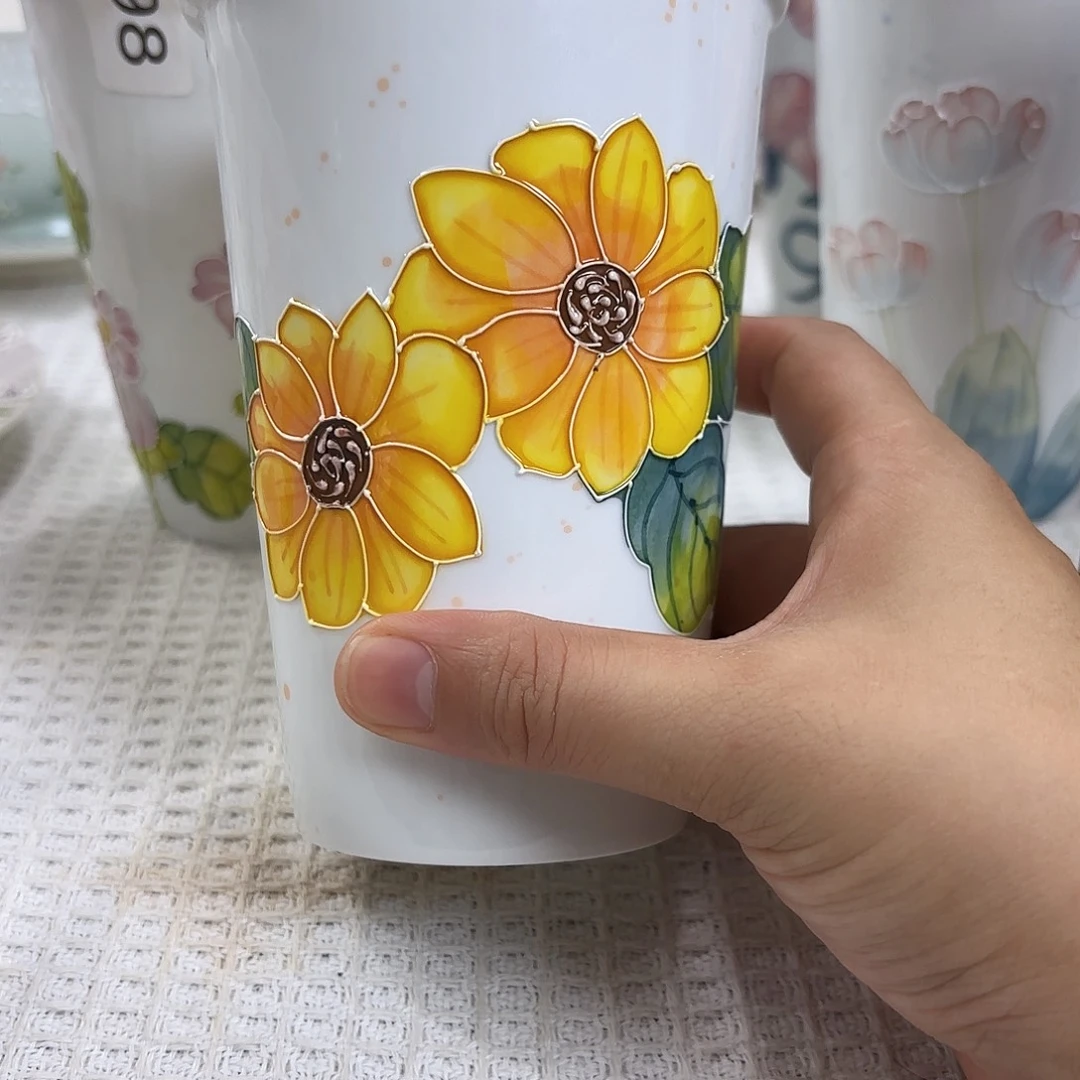 暖***暖手绘高温釉下彩陶瓷