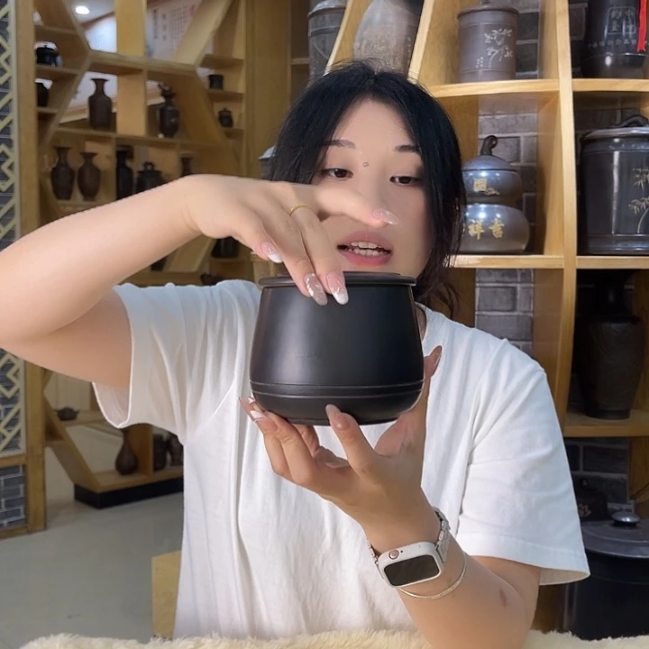 钦州坭兴陶茶叶罐4两装