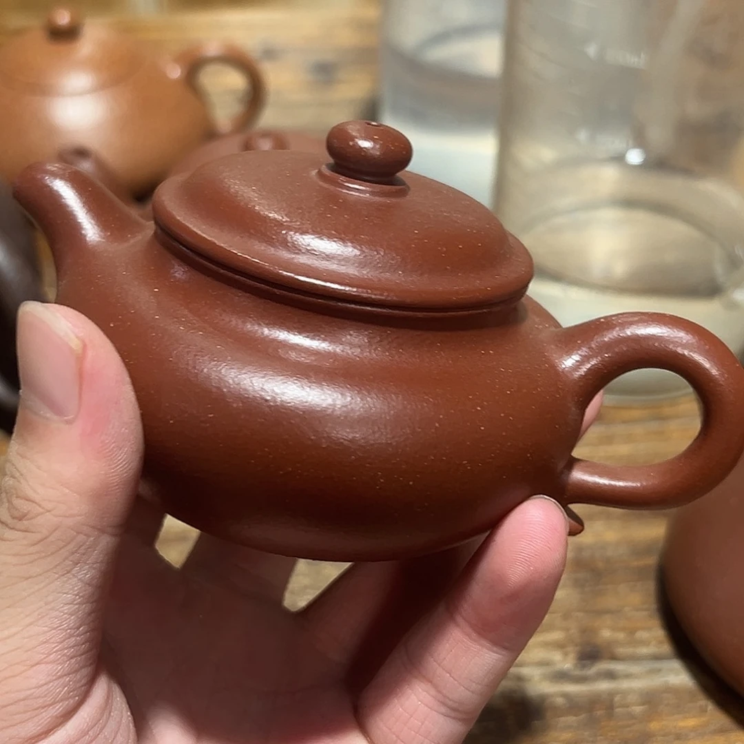 茶壶紫砂紫砂的味道很