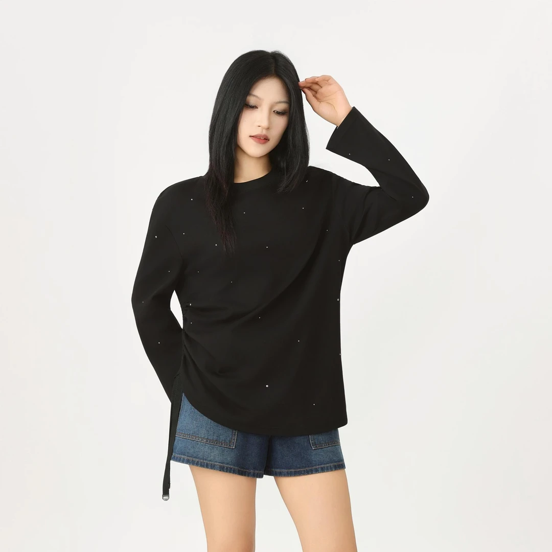 AMASS/阿玛施秋季慵懒感小众长袖T恤满天星烫钻圆领卫衣女530100