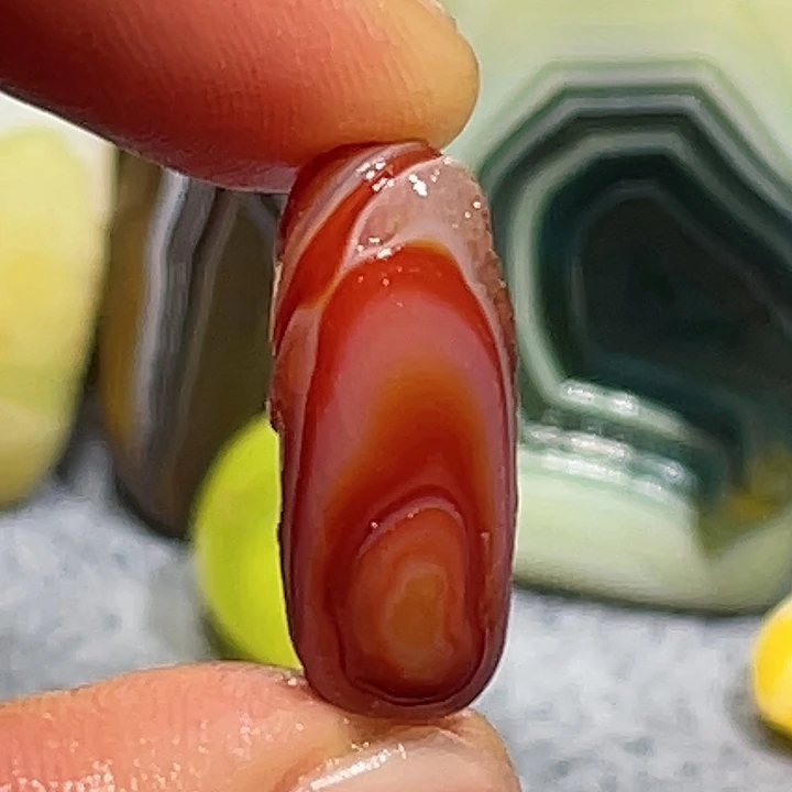 玛瑙/玉髓未镶嵌珠宝奇石