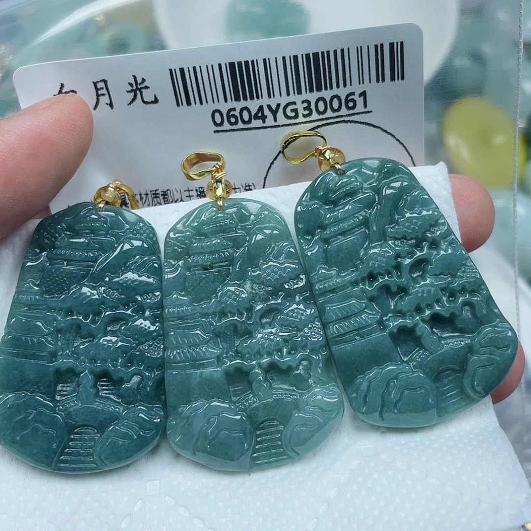 翡翠未镶嵌吊坠(不含链)