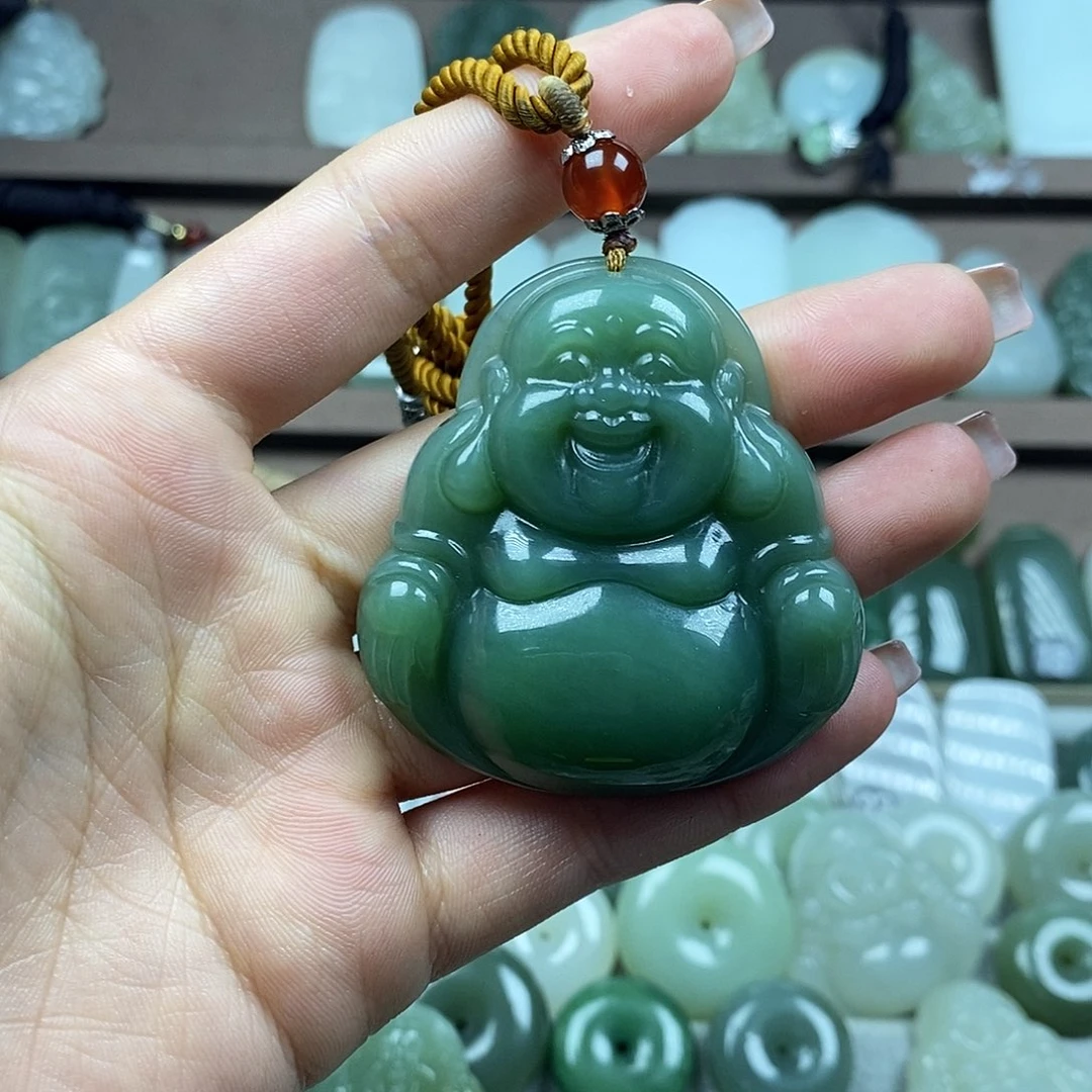 和田玉未镶嵌颈饰佛公53mm