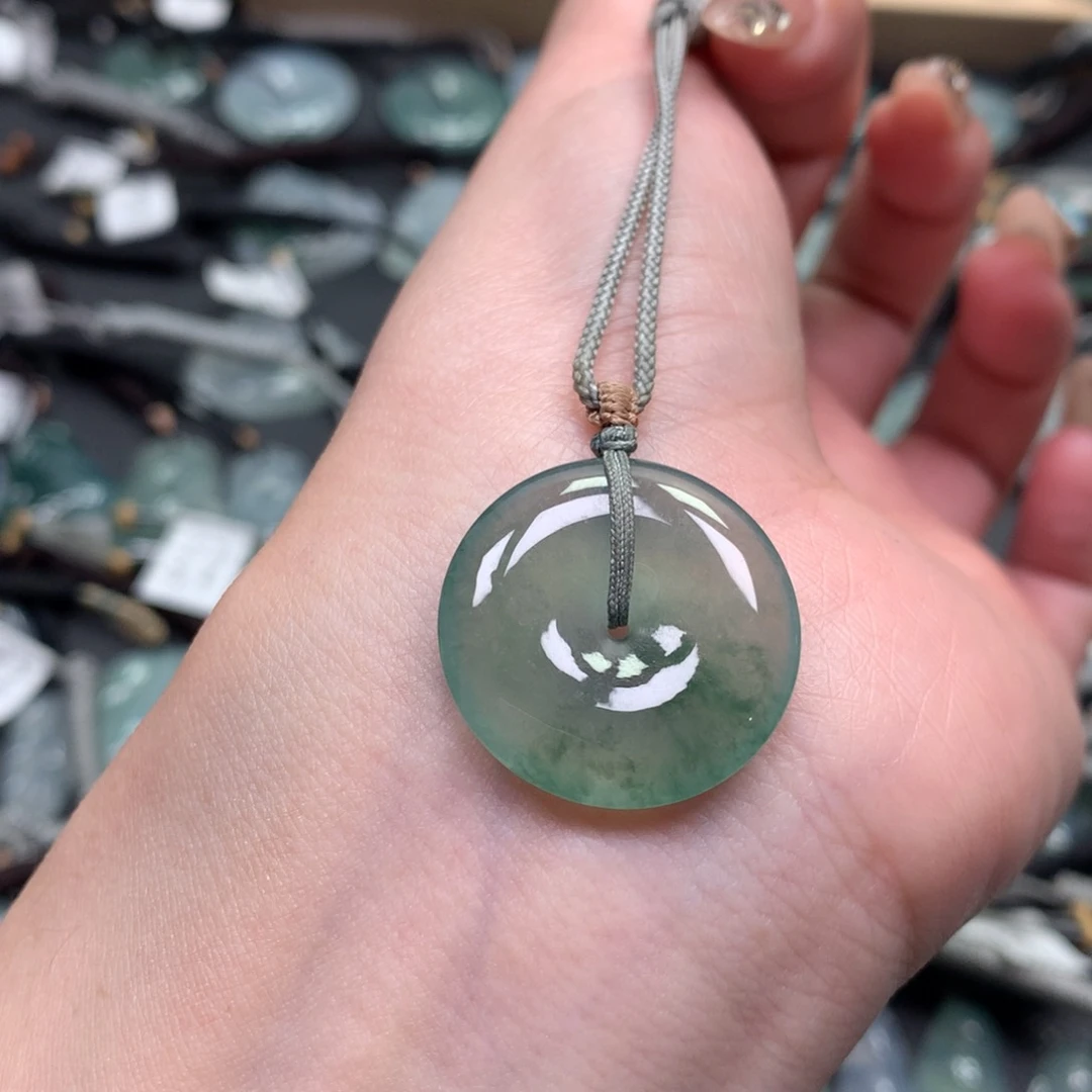 翡翠颈饰未镶嵌000000000000