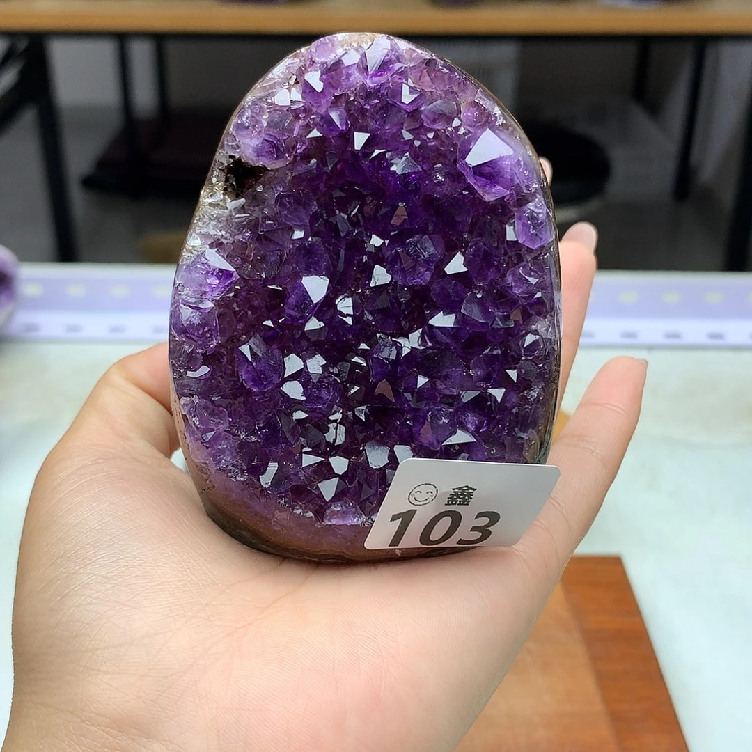 未镶嵌大型摆件（非配饰）水晶