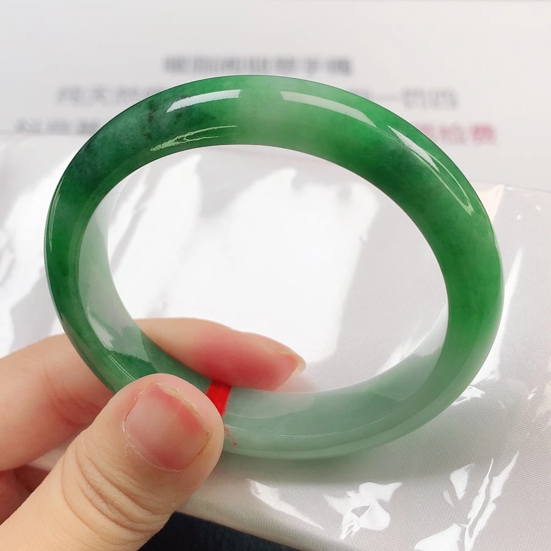 翡翠未镶嵌手镯1688