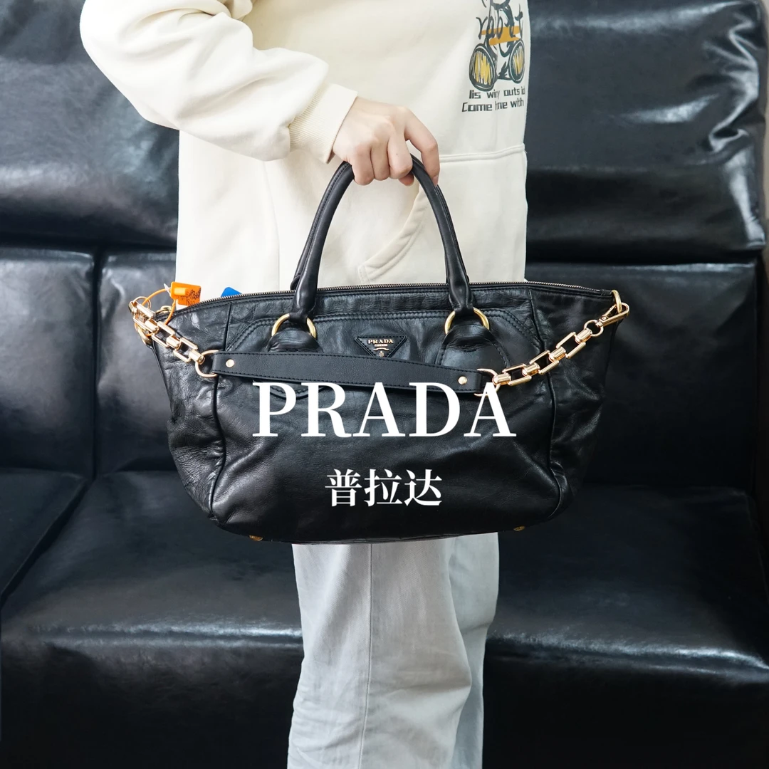 95新 Prada/普拉达 黑金单肩包/F3WJ09723099/3099
