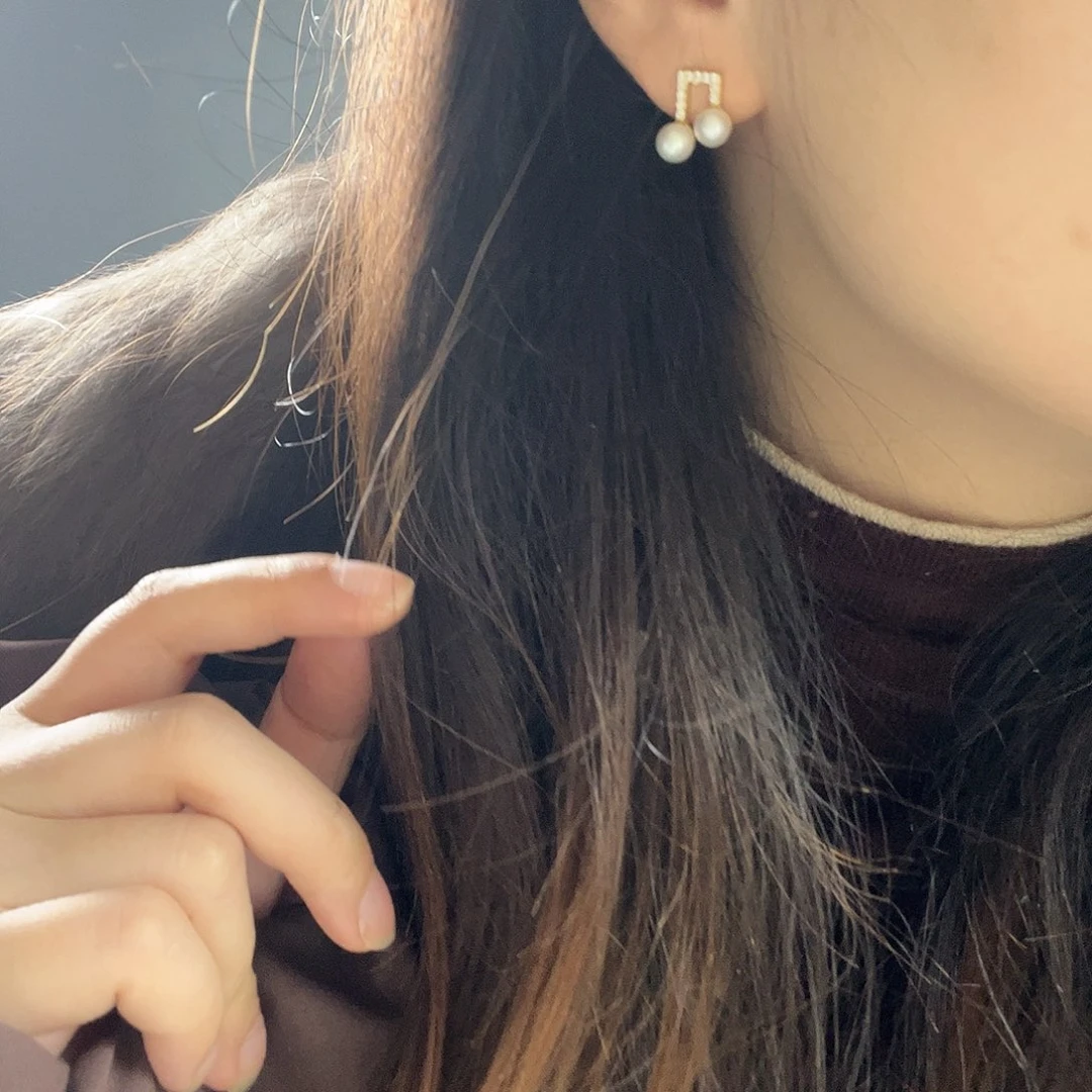 银S925镶嵌淡水珍珠耳饰