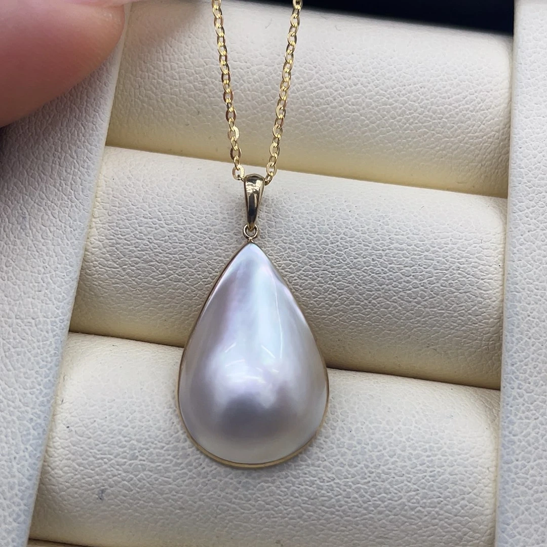 18K金镶嵌吊坠(赠链)拼合珍珠（马贝珠）