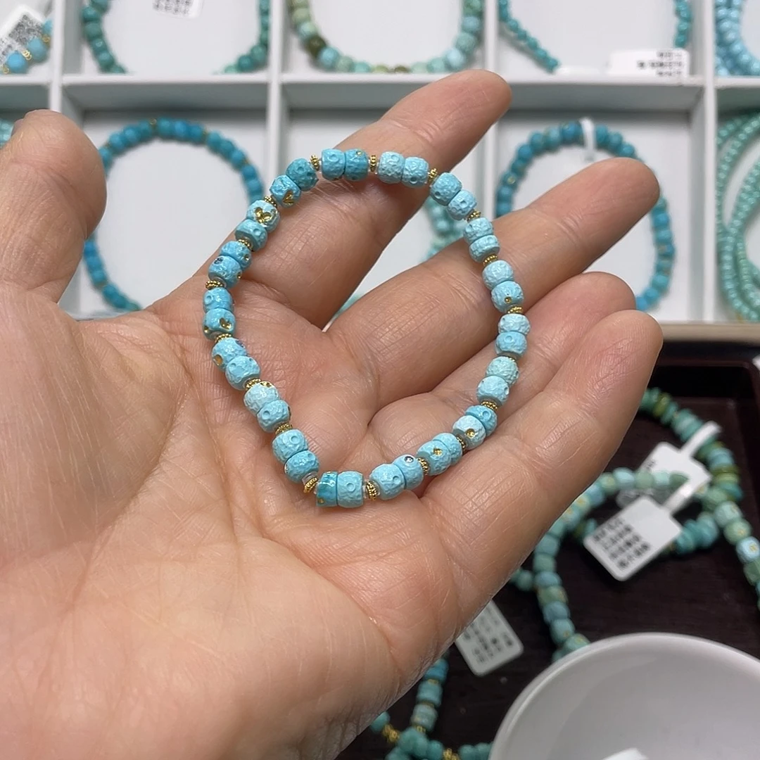 绿松石未镶嵌珠宝奇石021