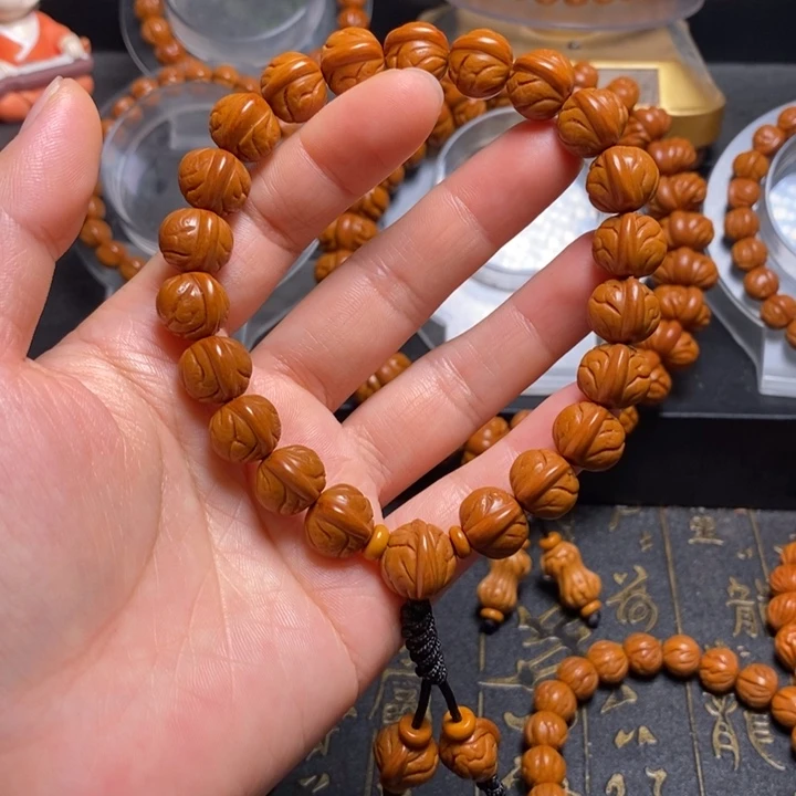 桃核手串玉龙脊手持12