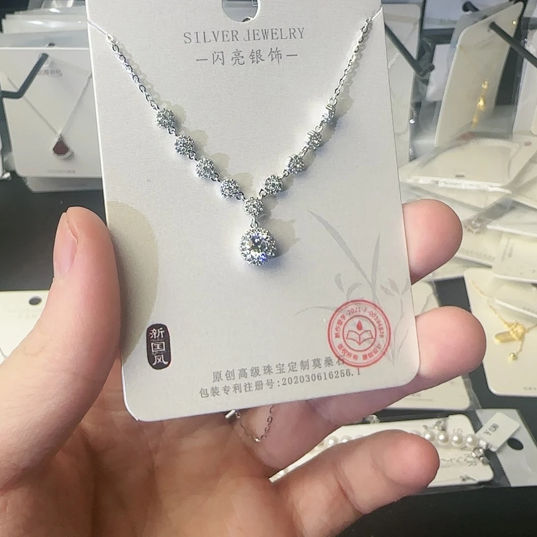 吊坠925银合成碳硅石