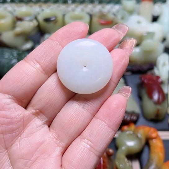 【闪购商品】和田玉吊坠(不含链)未镶嵌花*