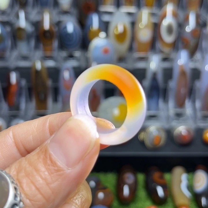 玛瑙/玉髓戒指未镶嵌