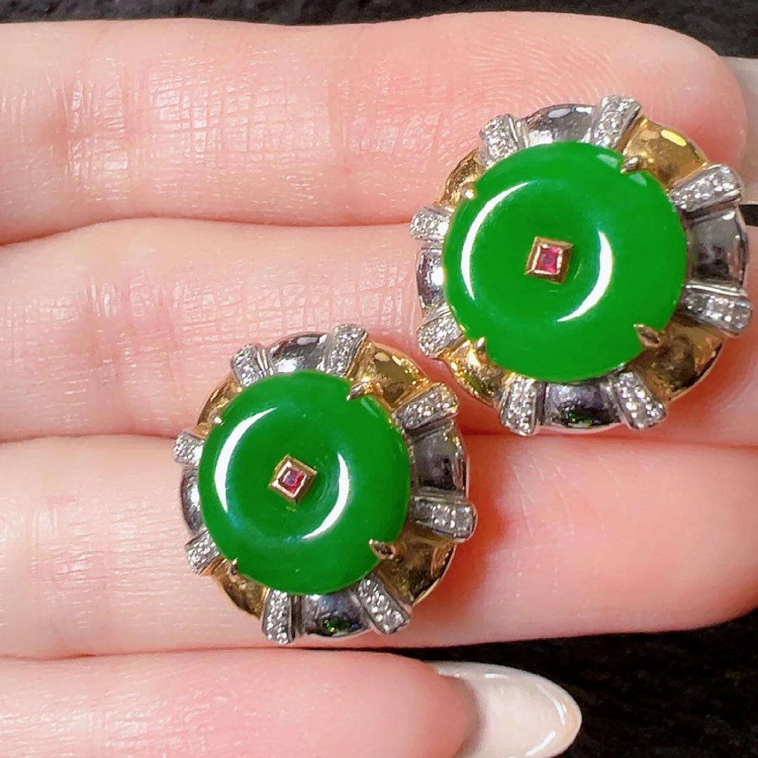 翡翠18K金镶嵌耳饰签收后24小时鉴赏期，过时不退