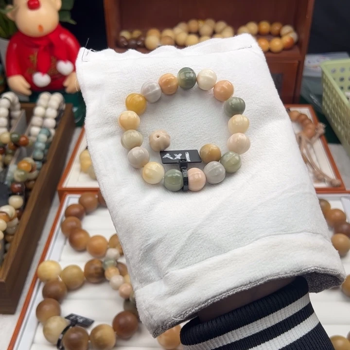 菩提根/象牙果手串s***g大瑕疵1鲨鱼背不退不换