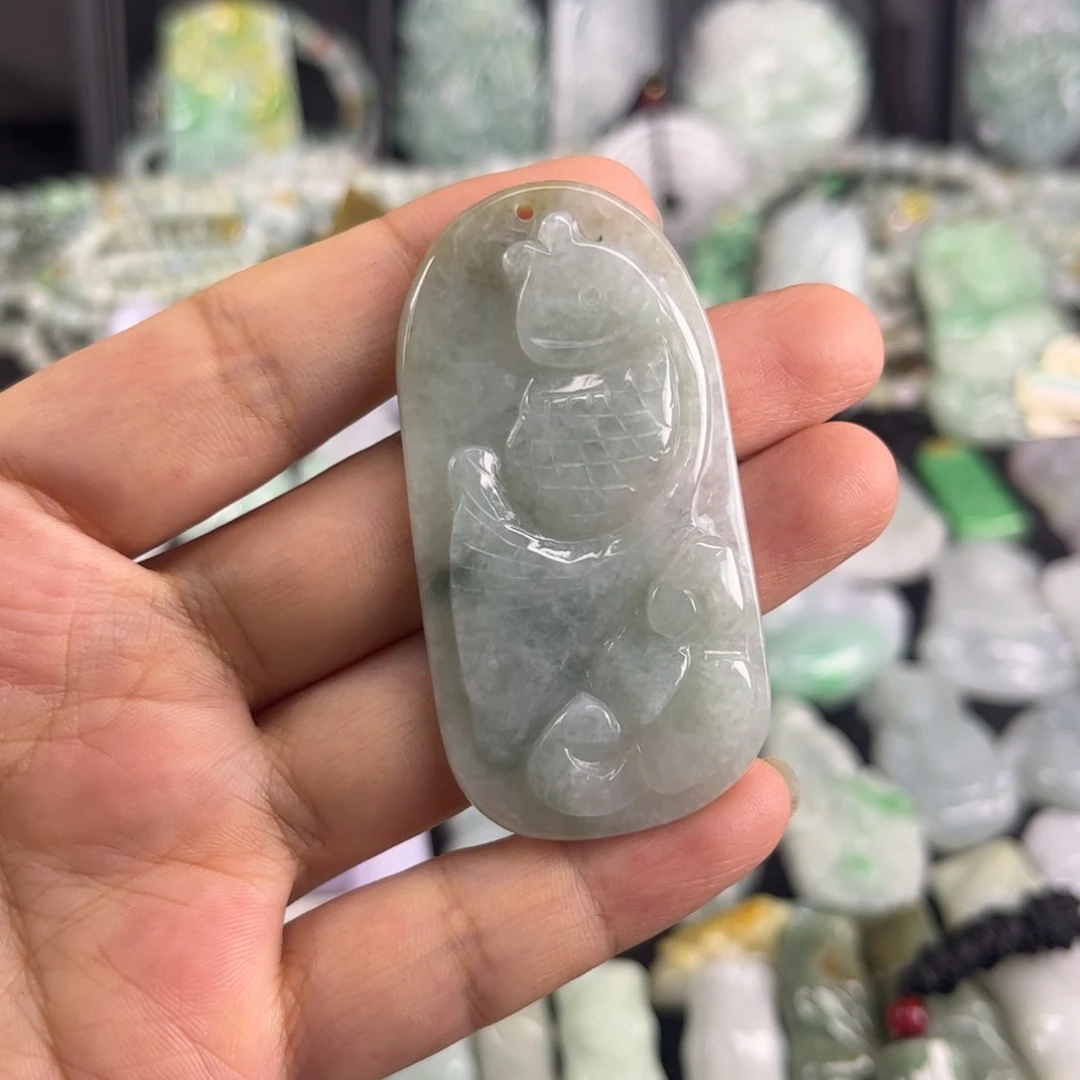 吊坠(不含链)未镶嵌翡翠