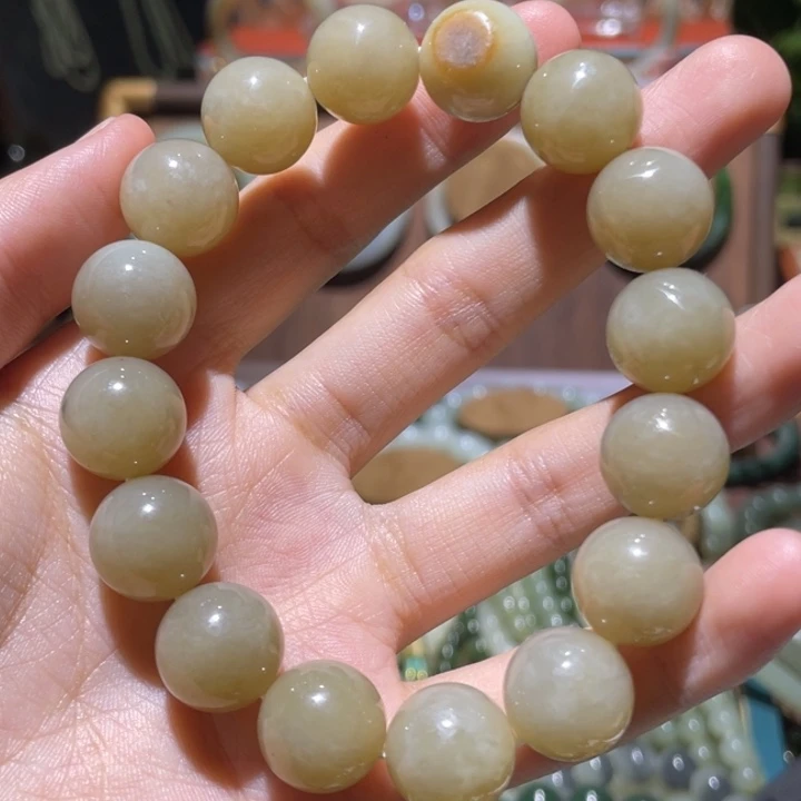 和田玉（糖玉）未镶嵌手链