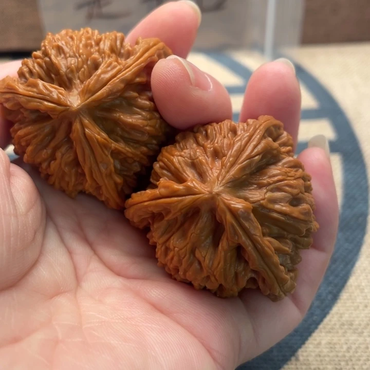 陳***。核桃白狮子41核桃