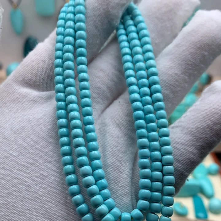 绿松石未镶嵌挂件