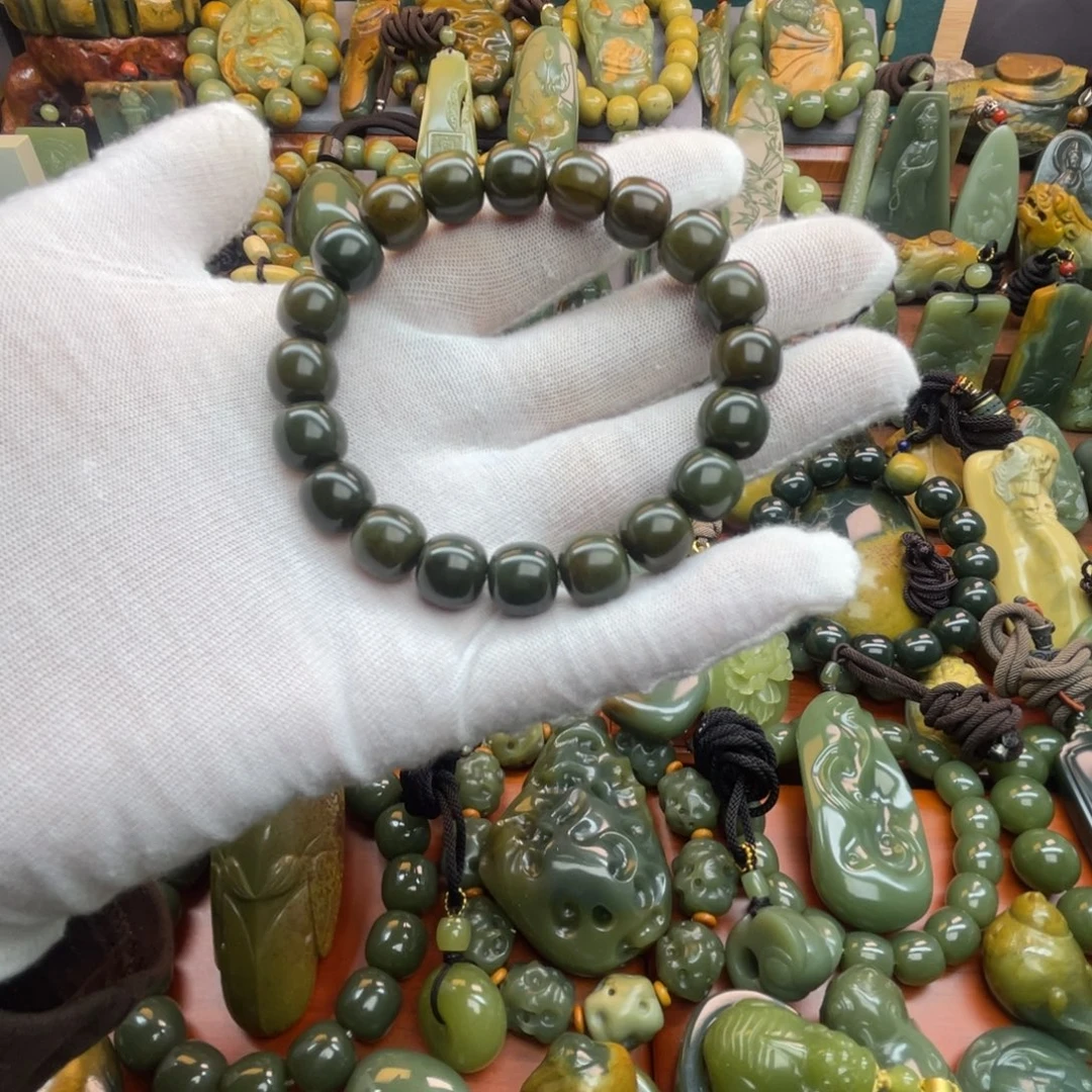 凪***卄岫岩河磨玉（透闪石质玉）未镶嵌手链