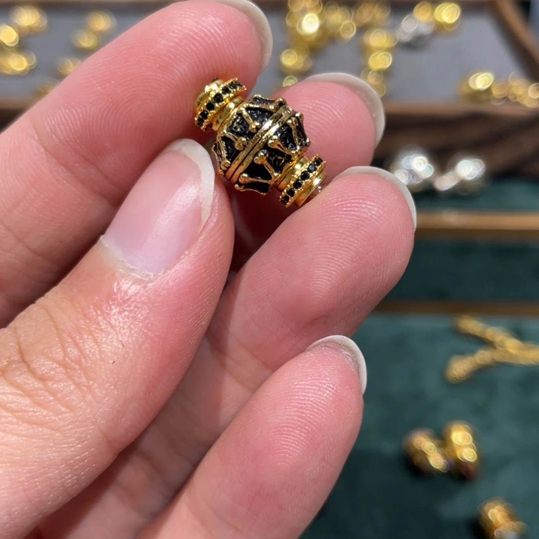 10梵金古珠轴一套