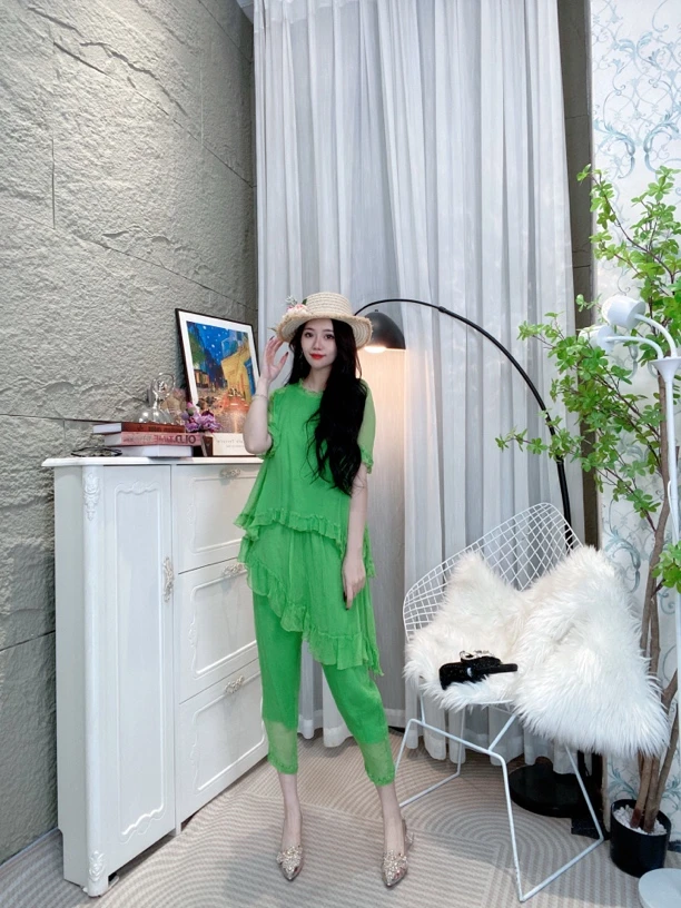 Bikamo/比卡陌早春新款新纯色真丝两件套气质套装Y9239绿色