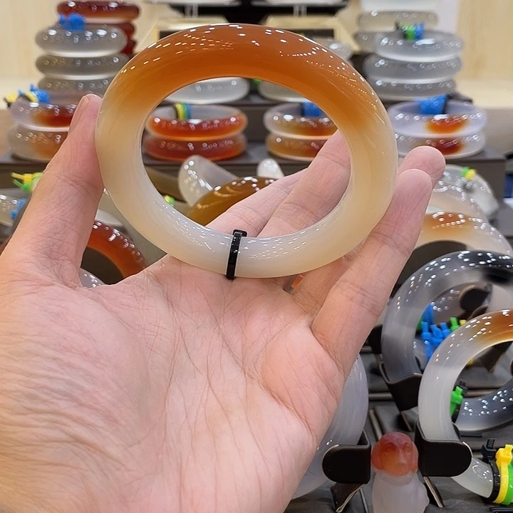 玛瑙/玉髓未镶嵌手镯10