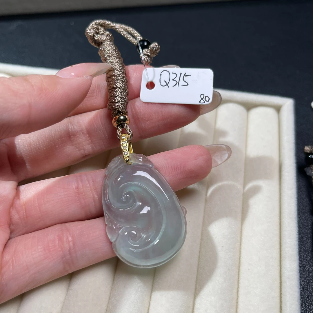 Q315吊坠百搭男女款多样性发货其一