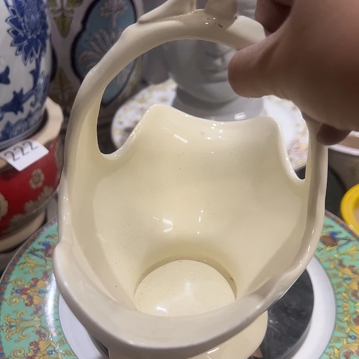 瓷片瑕。。。。。。。。。。。。。。。。。