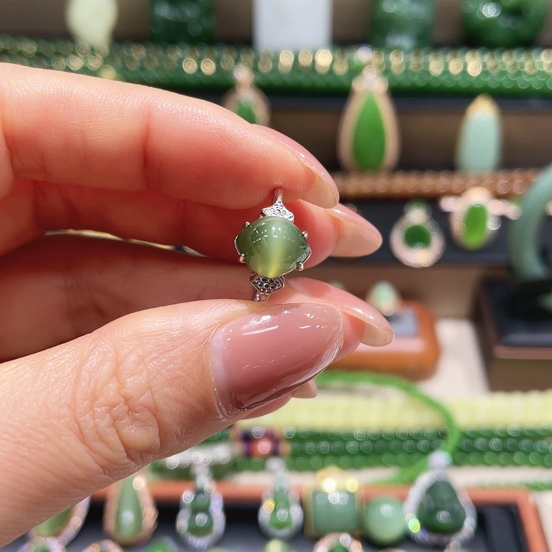 和田玉银S925镶嵌戒指