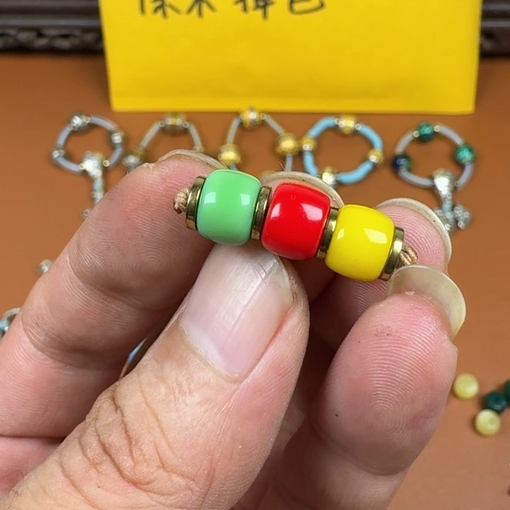 合成碳硅石铜合金文玩配饰红绿灯套装