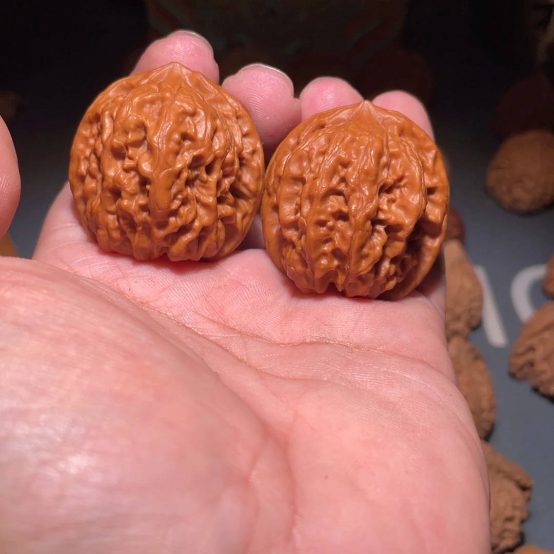 齐***阳桃核吊坠蓟县磐石