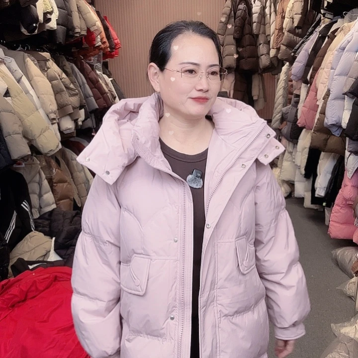 艾雨衣尚羽绒外套黑色