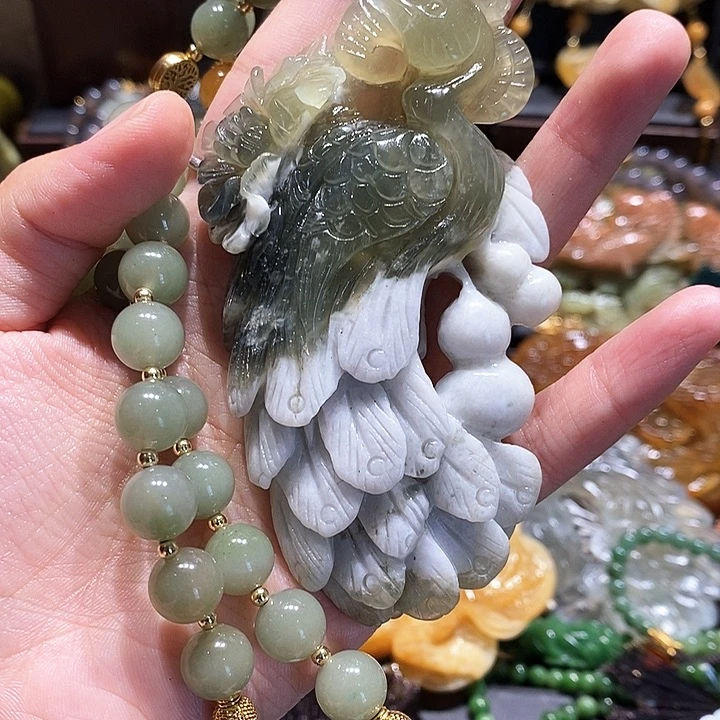 岫玉未镶嵌毛衣链