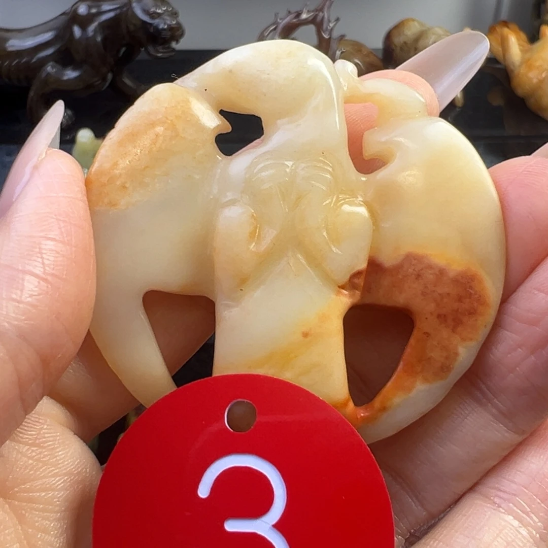 和田玉（糖玉）未镶嵌挂件