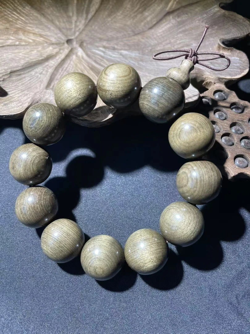 金丝楠阴沉木2.0手串