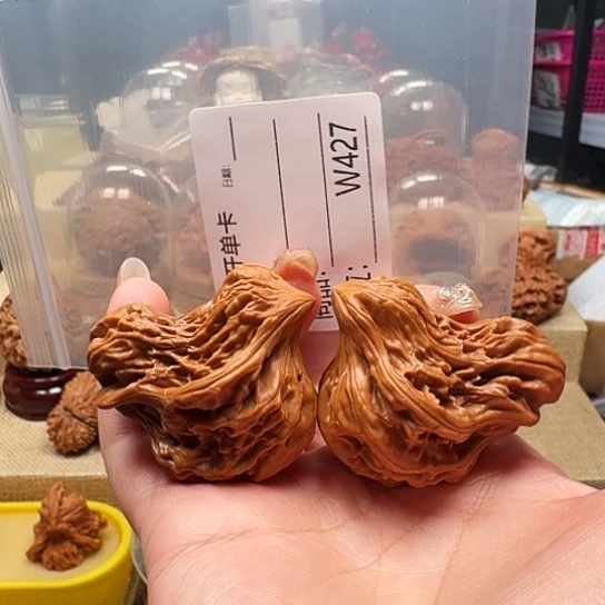 王***后文玩核桃把件文玩核桃三棱四棱蛇头蛇王