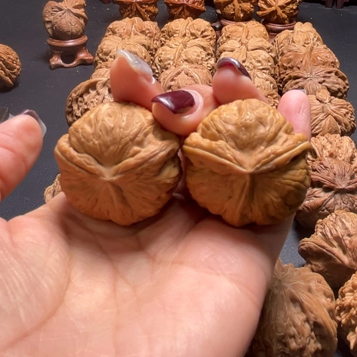 元宝三棱34尺寸小手捻核桃哈哈哈哈哈哈