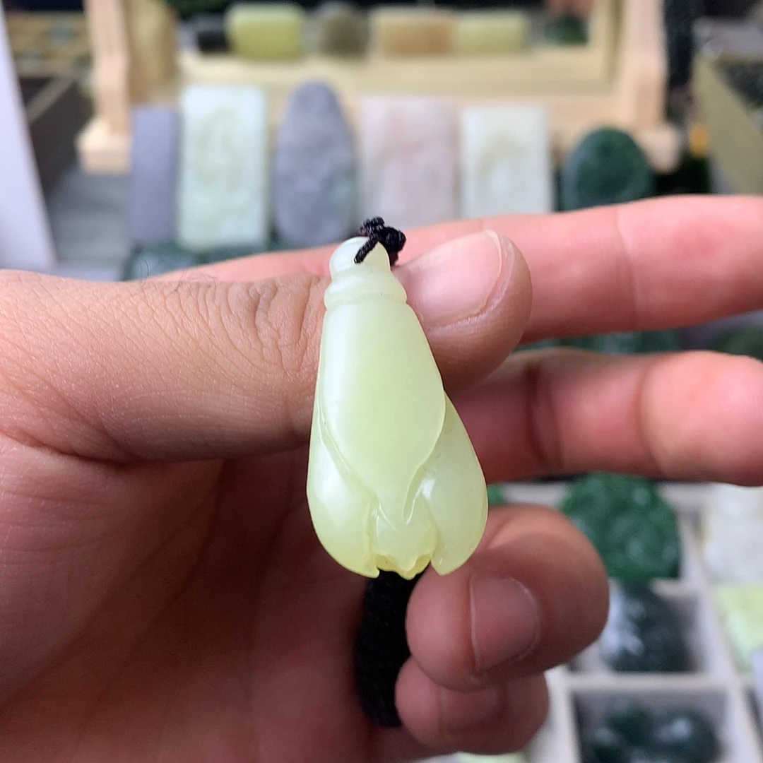 和田玉未镶嵌吊坠(不含链)