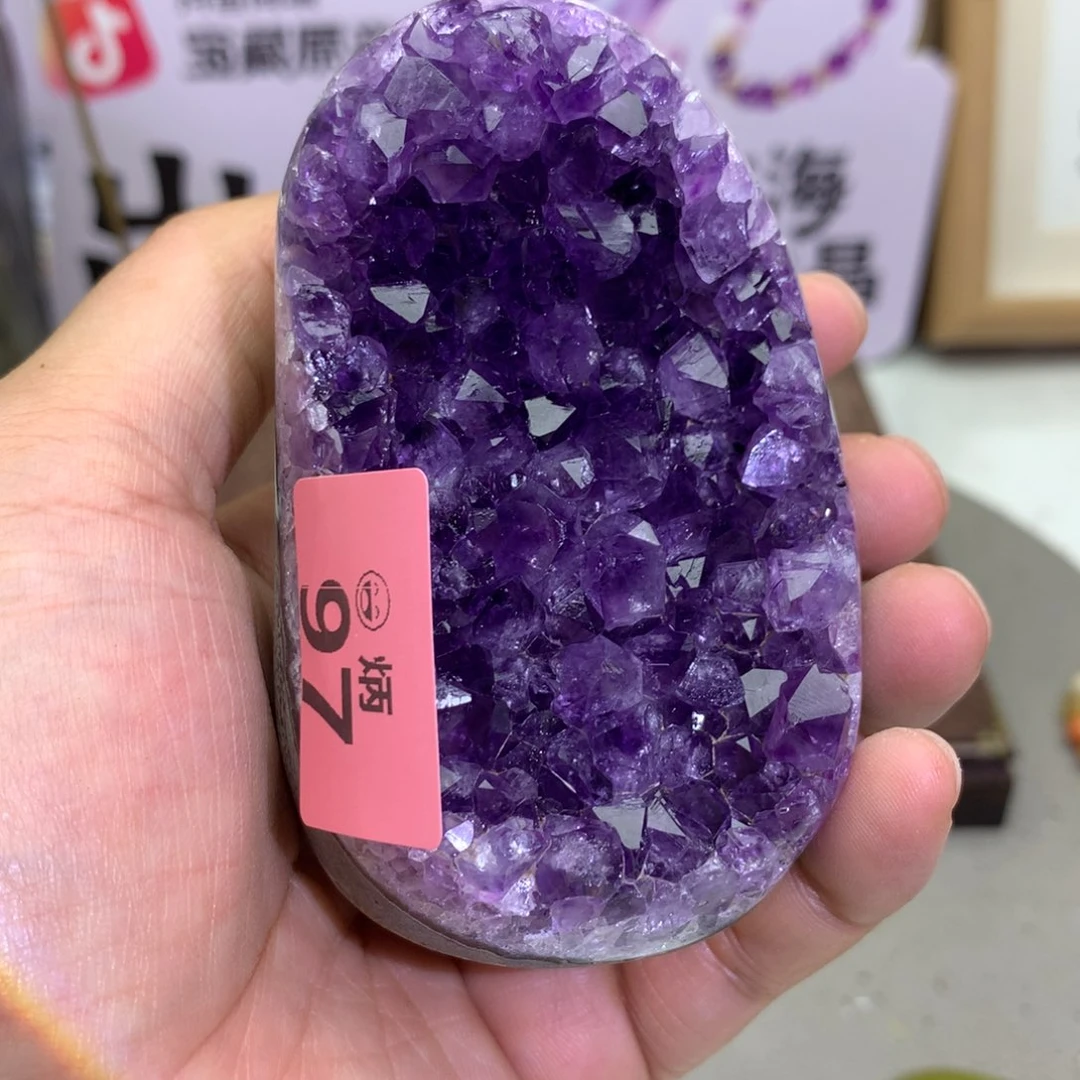 未镶嵌大型摆件（非配饰）水晶